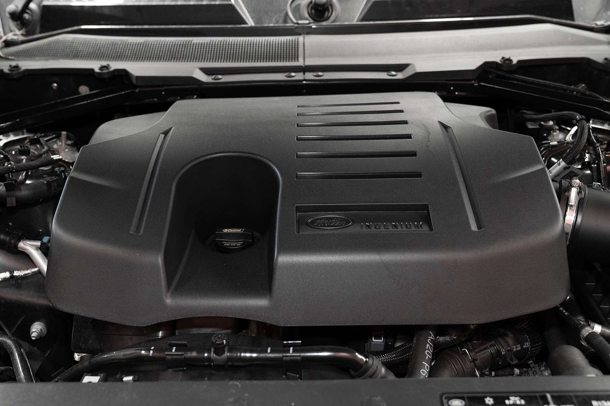 2023 Land Rover Defender 110 P400 Review: Modern Luxury Meets Legendary Capability