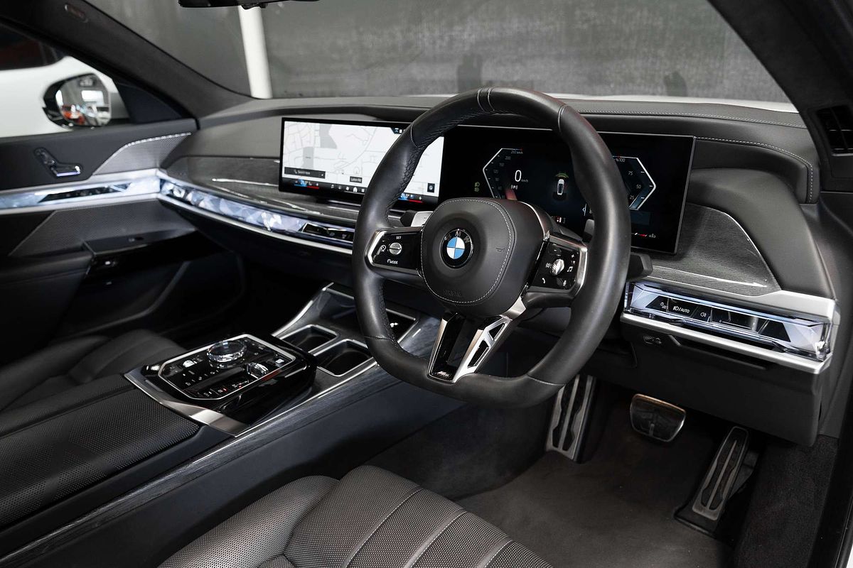 2023 BMW 7 Series 740i M Sport Review: A New Benchmark in Luxury Sedans