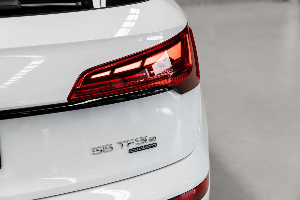 2023 Audi Q5 55 TFSI e S line Review: Plug-In Hybrid Luxury Done Right