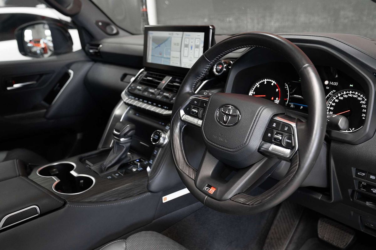 2023 Toyota LandCruiser 300 GR Sport Review: Ultimate All-Terrain Luxury