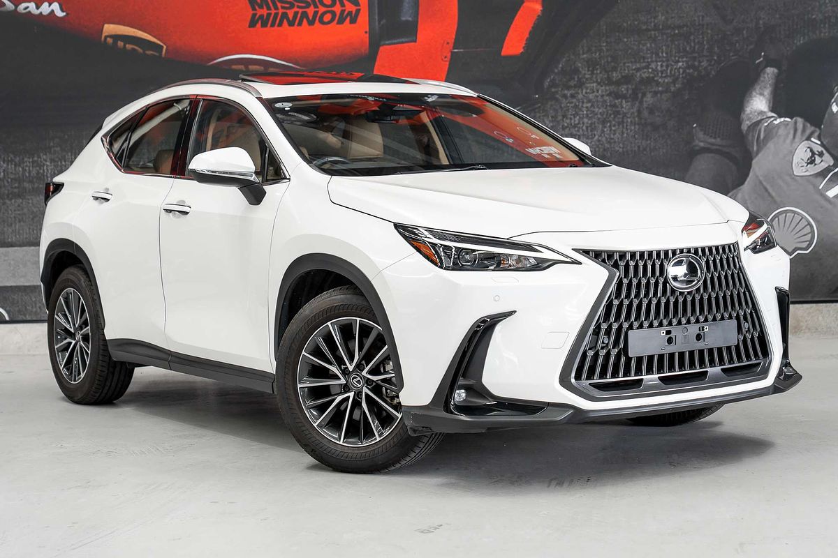 2024 Lexus NX NX350h Luxury Review: Premium Hybrid SUV With Confidence & Comfort