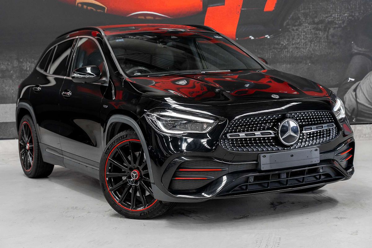 2020 Mercedes-Benz GLA250 Review: Compact Luxury with Everyday Versatility