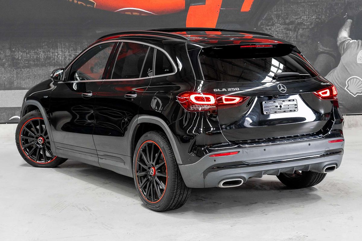 2020 Mercedes-Benz GLA250 Review: Compact Luxury with Everyday Versatility