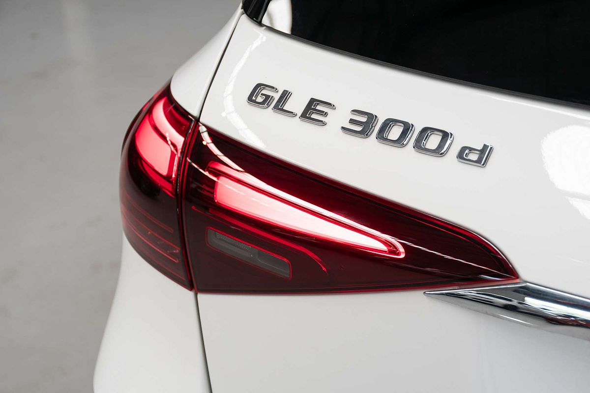 2024 Mercedes-Benz GLE300d Night Edition Review: Diesel Luxury with Presence