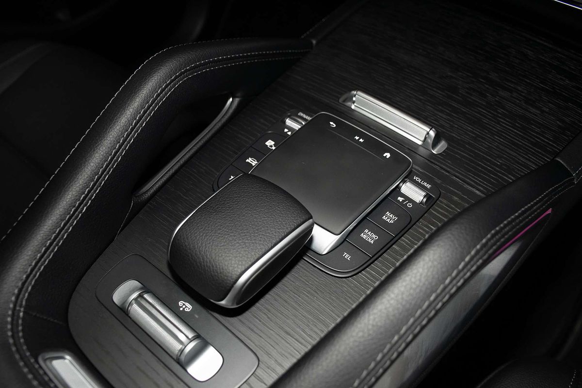 2024 Mercedes-Benz GLE300d Night Edition Review: Diesel Luxury with Presence