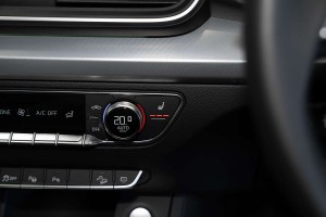 2023 Audi Q5 55 TFSI e S line