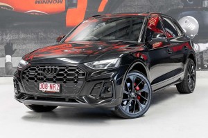 2023 Audi Q5 55 TFSI e S line