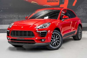 2017 Porsche Macan 