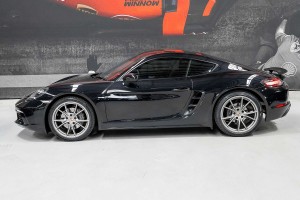 2020 Porsche 718 Cayman