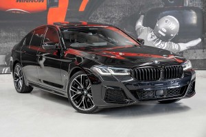2021 BMW 5 Series 520i M Sport