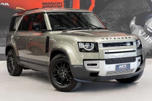 2023 Land Rover Defender 110 P300