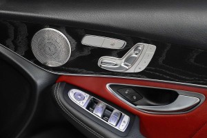 2022 Mercedes-Benz GLC-Class GLC300