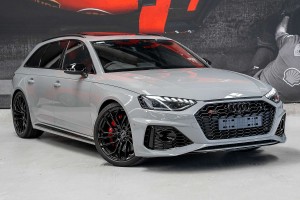 2022 Audi RS4 