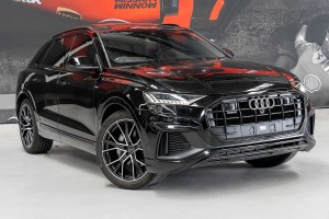 2021 Audi Q8 50 TDI S line