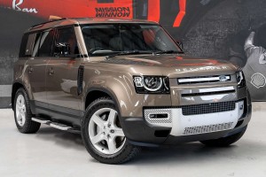 2022 Land Rover Defender 110 D300 SE