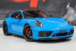 2023 Porsche 911 Carrera GTS