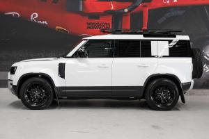 2025 Land Rover Defender 110 D250 S