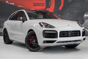 2021 Porsche Cayenne GTS