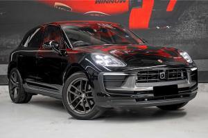 2023 Porsche Macan T
