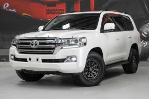 2021 Toyota Landcruiser VX