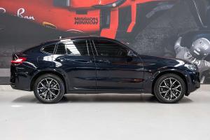 2022 BMW X4 xDrive20i M Sport