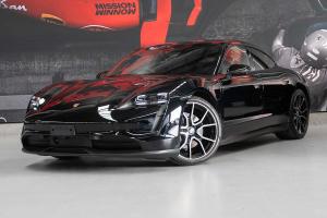 2023 Porsche Taycan 