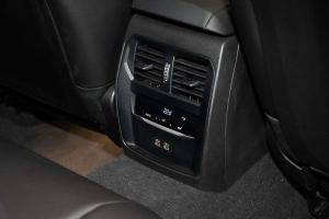 2024 BMW 3 Series 330i M Sport