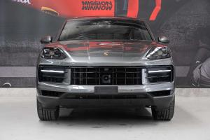 2023 Porsche Cayenne 