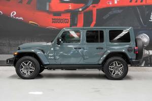 2025 Jeep Wrangler Unlimited Overland