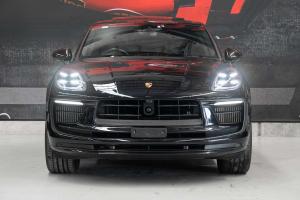 2022 Porsche Macan S