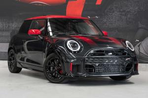 2025 MINI Cooper JCW Favoured