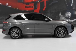 2021 Porsche Cayenne E-Hybrid
