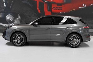 2021 Porsche Cayenne E-Hybrid