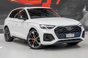 2023 Audi Q5 55 TFSI e S line