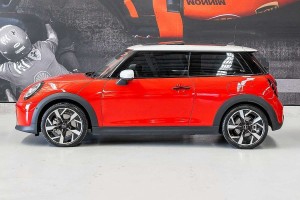 2024 MINI Cooper C Classic